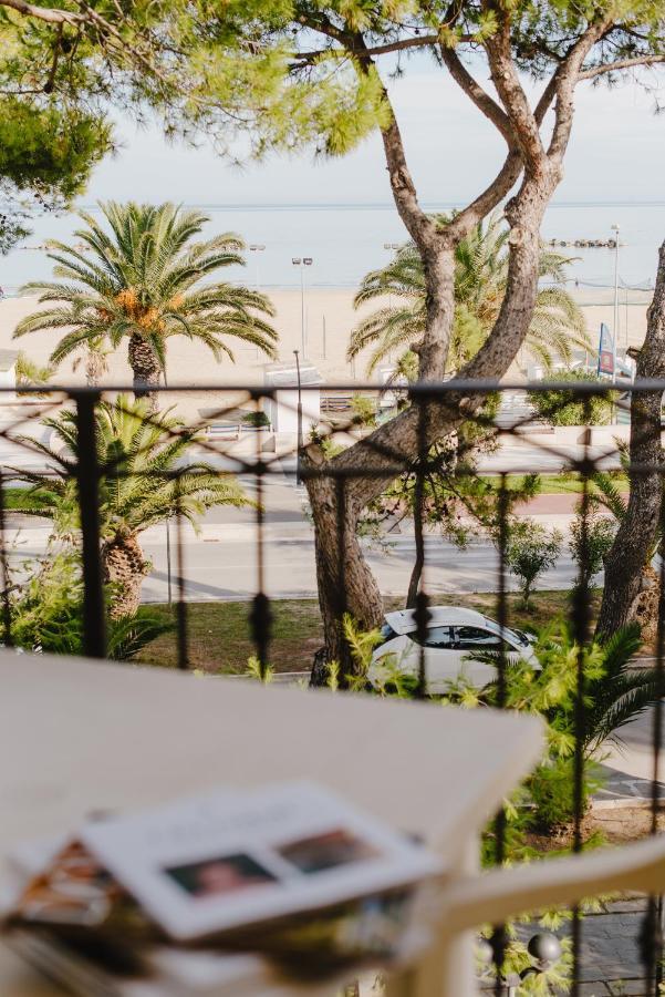 Hotel Liberty Roseto Degli Abruzzi Esterno foto
